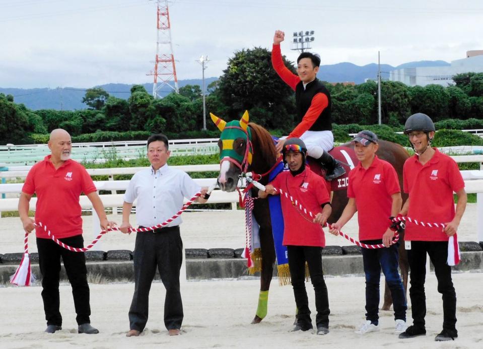 【地方競馬】エコロクラージュが園田オータムトロフィー制覇 無傷の6連勝で重賞初V/注目レースプレイバック/レース/デイリースポーツ online