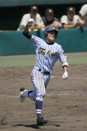 東海大甲府18安打進撃！8年ぶり4強/高校野球/デイリースポーツ online