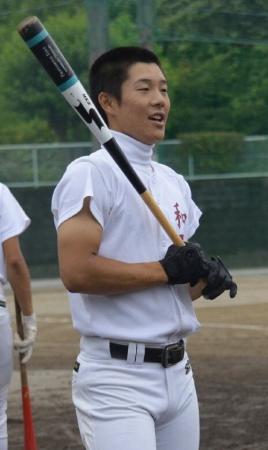 　高校通算５１本塁打の高知・和田恋主将