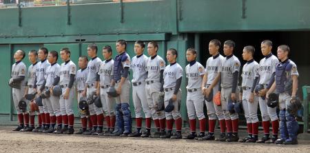 　サヨナラ負けで初戦敗退した西脇工