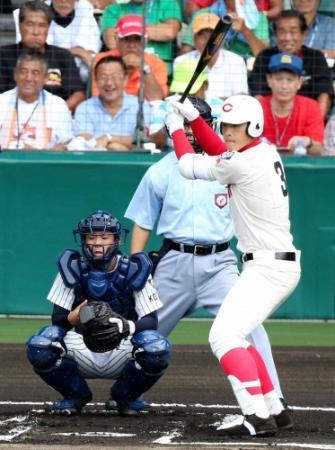 　真の４番の将来性を感じさせる智弁学園・岡本和真