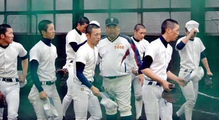 　東海大菅生戦に向け練習を行った大阪桐蔭ナイン