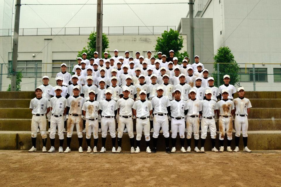 伝統校・国泰寺“復刻ユニ”で開会式に/高校野球/デイリースポーツ online