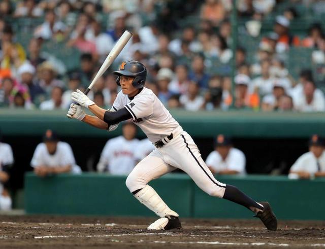 興南逆転８強 父もｏｂ砂川勝ち越し打 高校野球 デイリースポーツ Online