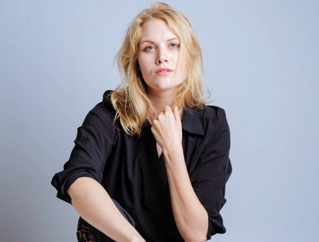 コラム連載を始めるサラ・マクドナルド