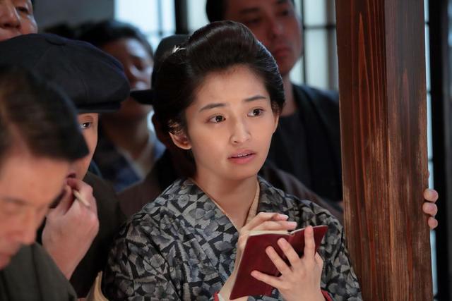 岡本玲 