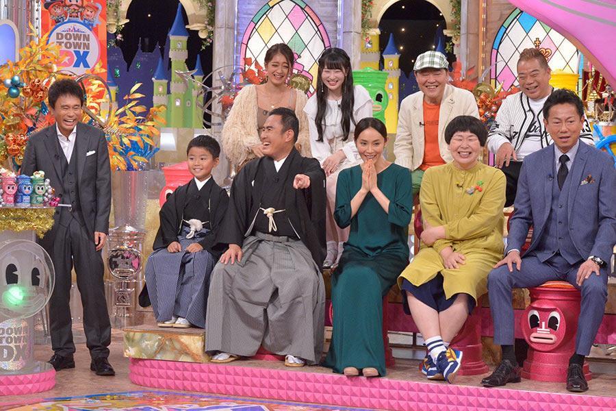 前列中央が山口紗弥加＆大島美幸、後列左が越智ゆらの＆みちょぱ　（Ｃ）ｙｔｖ