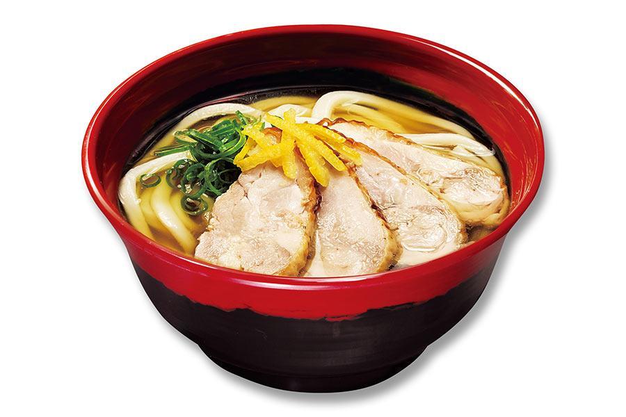 　くら寿司「伝説の赤鶏ゆずうどん」（３９９円）