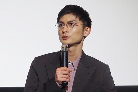 　映画『多十郎殉愛記』の舞台挨拶に登壇した主演の高良健吾（２６日・大阪市内）