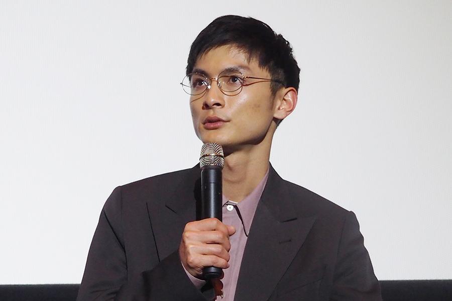 　映画『多十郎殉愛記』の舞台挨拶に登壇した主演の高良健吾（２６日・大阪市内）