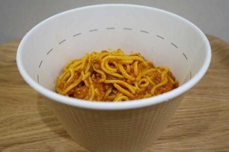 　「日清食品」が３月２７日から販売した、「Ａｌｌ-ｉｎ ＰＡＳＴＡ（オールインパスタ）」が公式サイトに完売した。