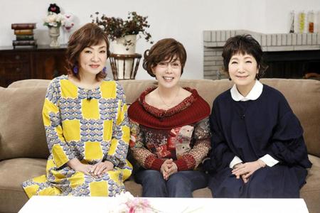 　左から、清水ミチコ、平野レミ、森山良子