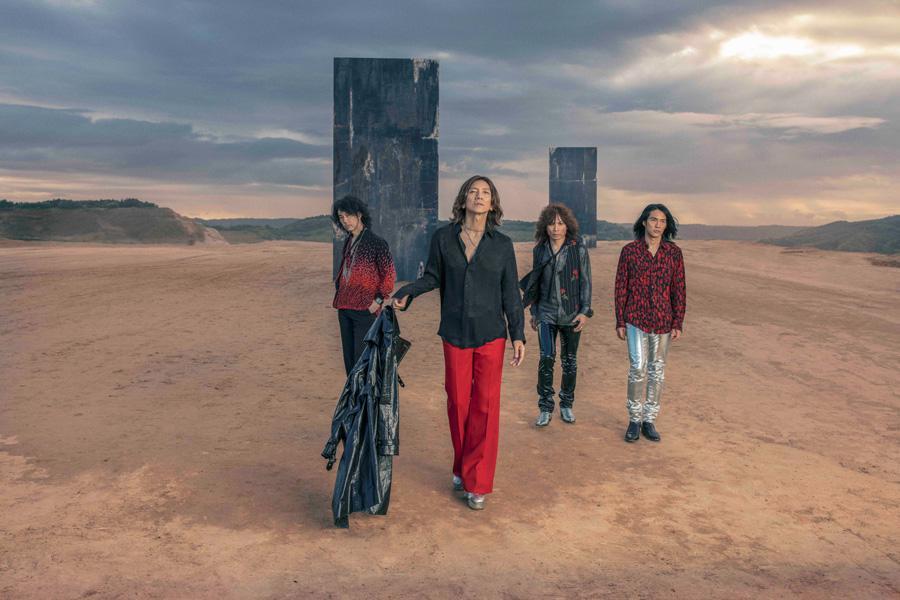 結成３０周年を迎えるＴＨＥ ＹＥＬＬＯＷ ＭＯＮＫＥＹ（左から菊地英昭、吉井和哉、廣瀬洋一、菊地英二）