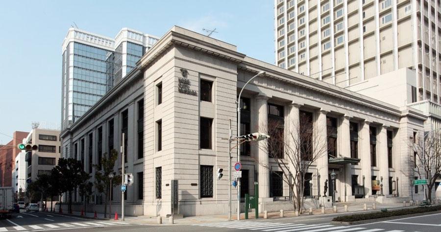 　「神戸市立博物館」は昭和１０年竣工の貴重な近代建築（神戸市提供）