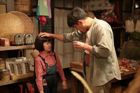 　喜美子（川島夕空）に、「女に学問は必要ない、勉強できひんでもかまへん」と言ってしまう父・常治（北村一輝）　（Ｃ）ＮＨＫ