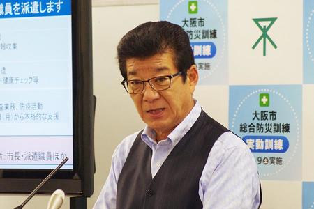 　定例会見でＪＲ西日本のダイヤ改正について言及した大阪市・松井一郎市長（２４日・大阪市役所）