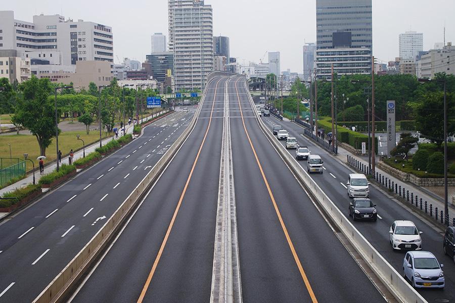 『Ｇ２０』開催期間中の交通規制により、車両がなくなった阪神高速１３号東大阪線（６月２７日・朝８時半頃）