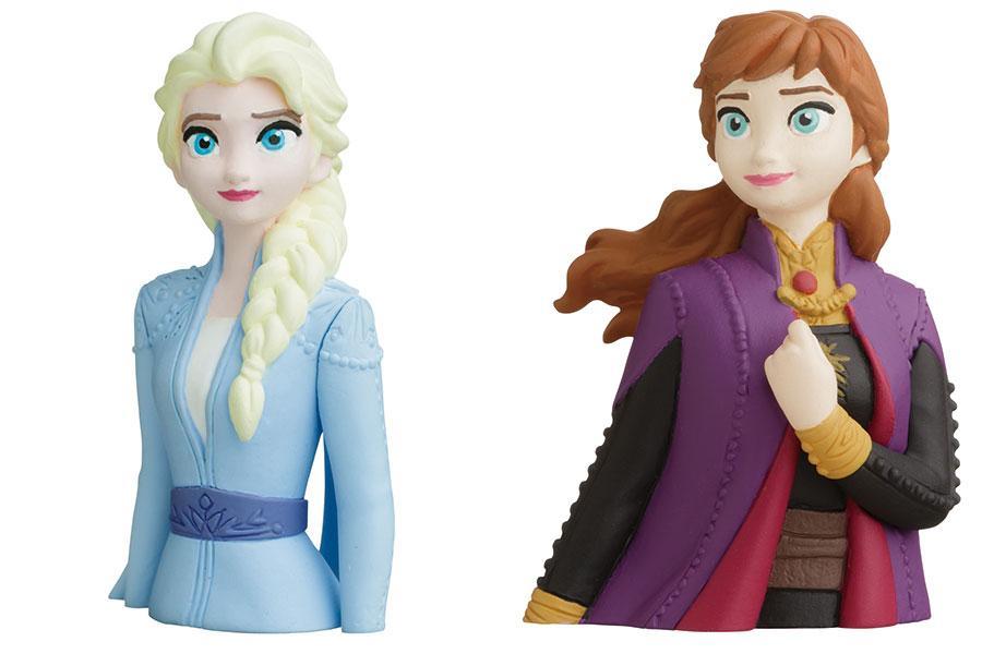 エルサ（左）単体は３種で、アナの単体は２種類
