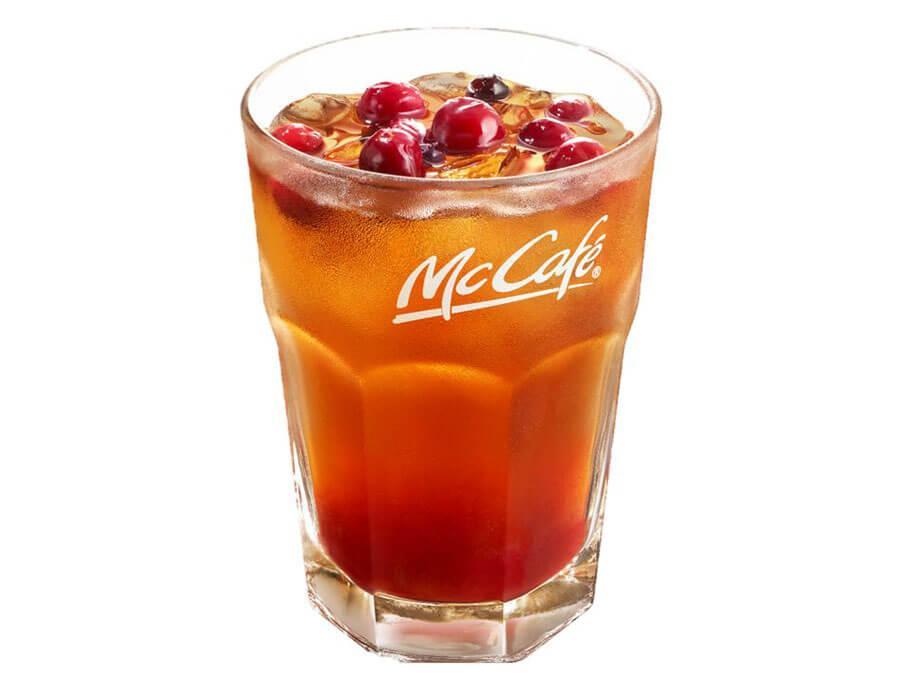 マックカフェの新商品「ベリーベリー＆ピーチティー」３６０円
