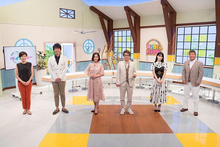 左から林マオ（読売テレビアナウンサー）、宮崎謙介、春名風花、田村淳、ダレノガレ明美、亀田史郎