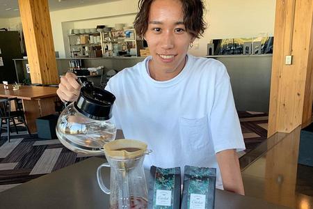 昆虫食ＹｏｕＴｕｂｅｒ「昆Ｔｕｂｅｒ」こと、昆虫食活動家の清水和輝さん