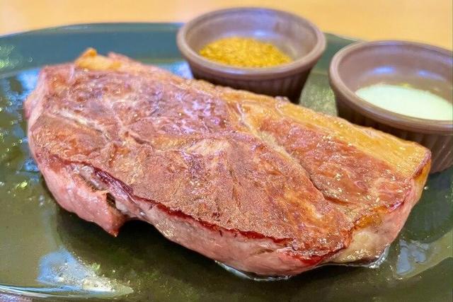 串焼きに続きラム肉ランプステーキ、肉好き大興奮のサイゼリヤ新メニューを実食/関西/芸能/デイリースポーツ online