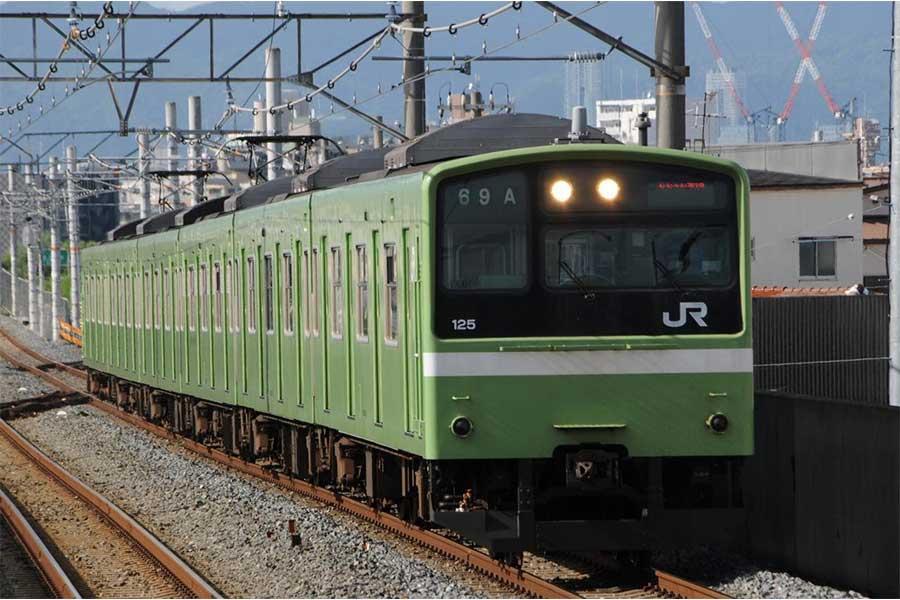 　３月１１日で「おおさか東線」を引退する２０１系（写真提供：西日本旅客鉄道）