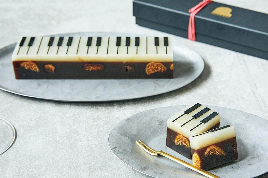 　ピアノ仕立てのドライフルーツ入り羊羹「ジャズ羊羹」（写真提供：ミチカケ）