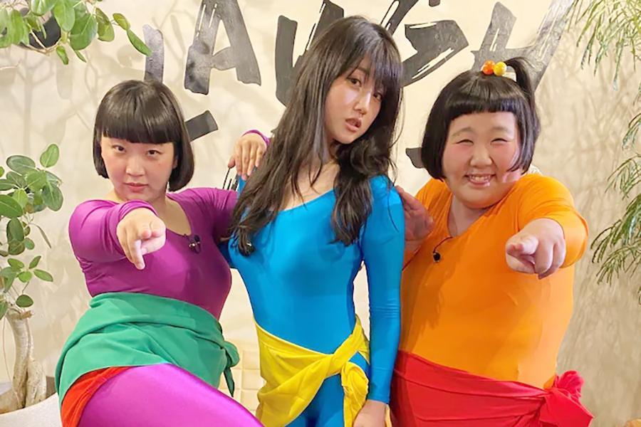 　チャッソアイ（左から、重谷ほたる、小寺真理、酒井藍）