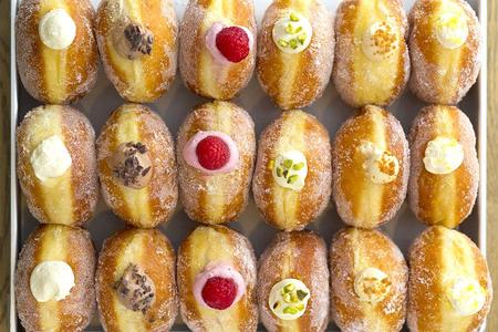 　生ドーナツ専門店「ＰＩＥＣＥ ＯＦ ＢＡＫＥ（ピースオブベイク）」