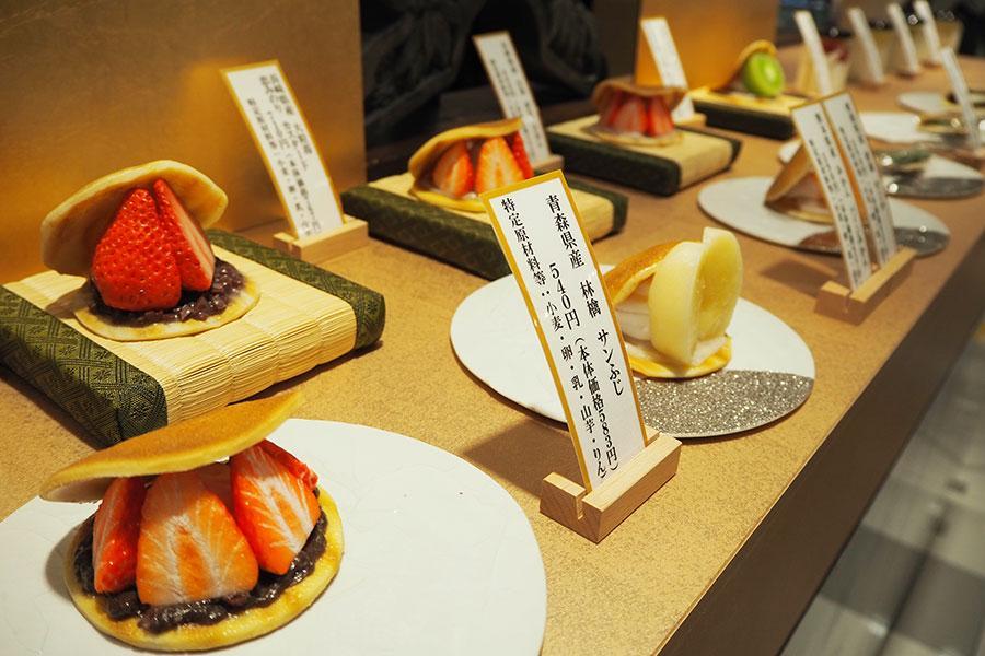 　店頭のサンプルも鮮やか