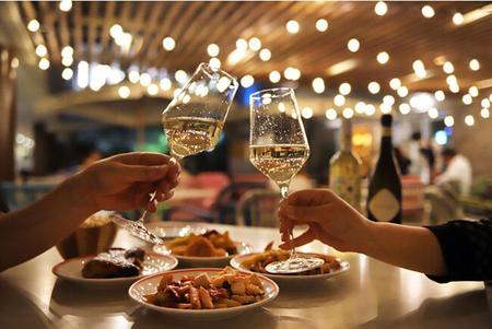 トラットリア アル・ポンピエーレの「イタリアン・ルーフトップビアガーデン」