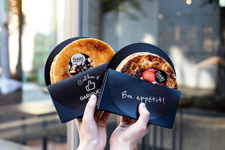 片手で持てる「映えスイーツ」としても人気