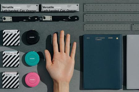 「左ききの道具店」オリジナルブランドの「ＨＩＤＡＲＩ」