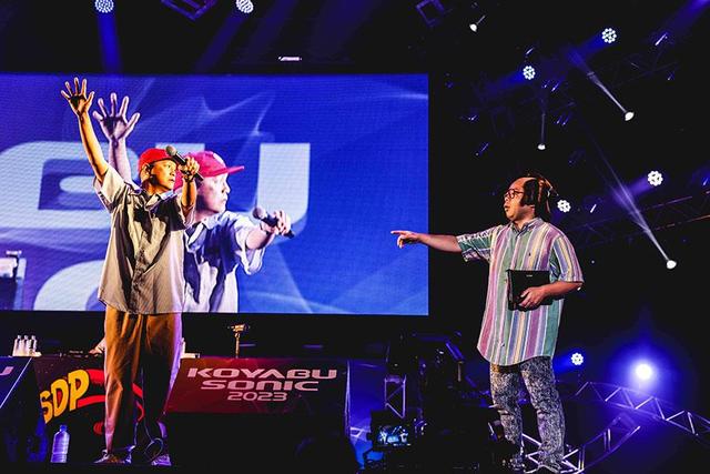 ダイアン×NEW ERA 岸大介 ダイアンユースケ扮する岸大介、スチャダラパーのステージに乱入「78