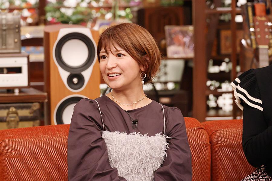 　スキャンダルをさんまにいじられた矢口真里 ©カンテレ