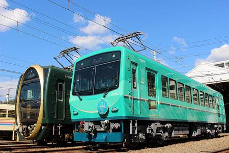 　１０月３１日のデビューイベントでは、叡電の人気観光列車「ひえい」とのレアなコラボ撮影も