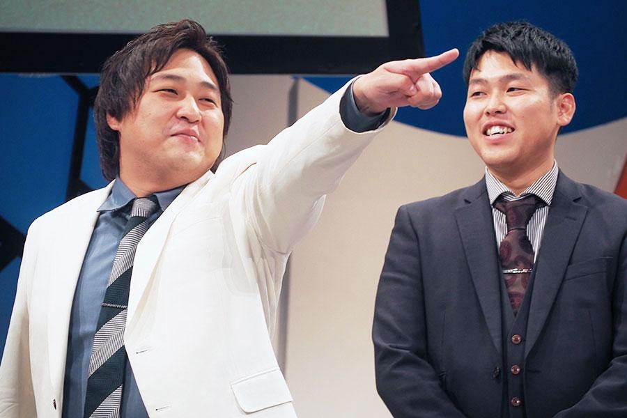 　ワイルドカード枠に選ばれたダブルヒガシ（左から大東翔生、東良介）