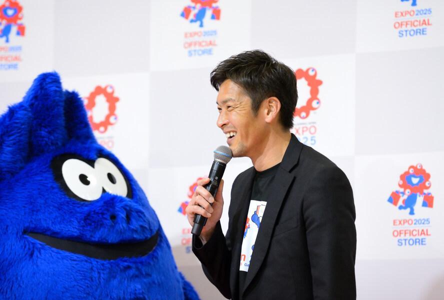 　「現役だったら僕の方が上手いかなぁ」と元日本代表でガンバ大阪ＯＢの加地亮氏（２月２２日・大阪市内）