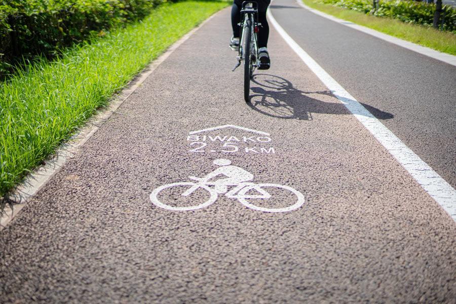 　琵琶湖を自転車で１周するビワイチは、サイクリストのなかでも人気のコース