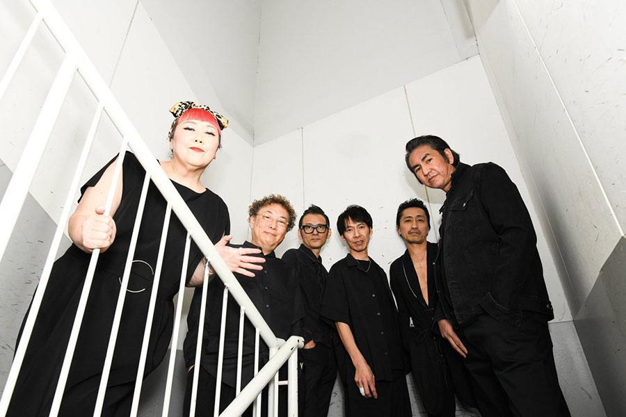 　バンドツアーをおこなうＯｒｉｇｉｎａｌ Ｌｏｖｅ（右が田島貴男）