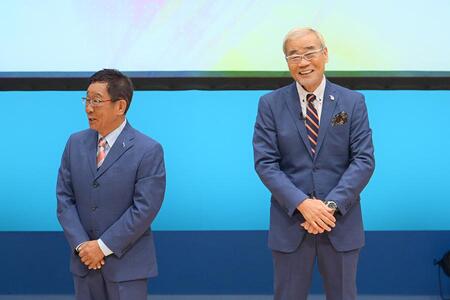 　審査委員長を務めたオール阪神・巨人