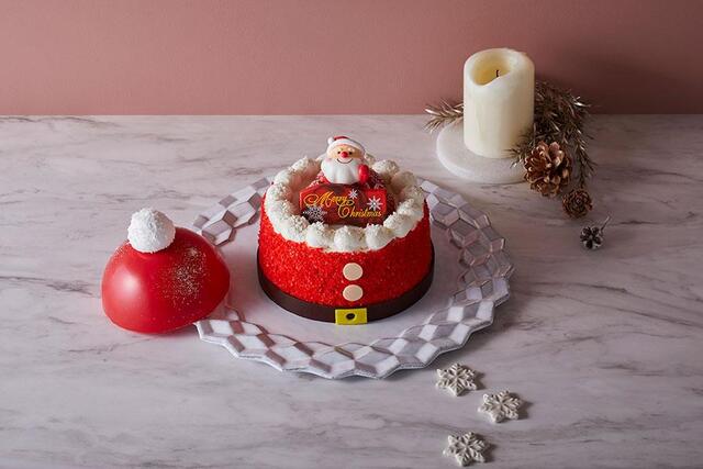 クリスマスケーキサンタと一緒ホールケーキ まだ間に合う！5000円以下で選べる大阪市内ホテルで購入できる