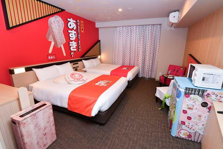 　「あずきバー」が壁にドーン！三重県に「井村屋」のコラボルームが誕生