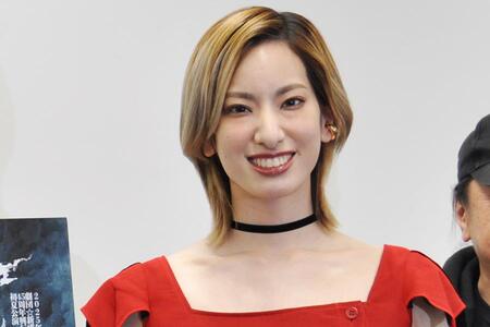 　元宝塚歌劇団花組トップスターの柚香光（３月２１日・大阪市内）