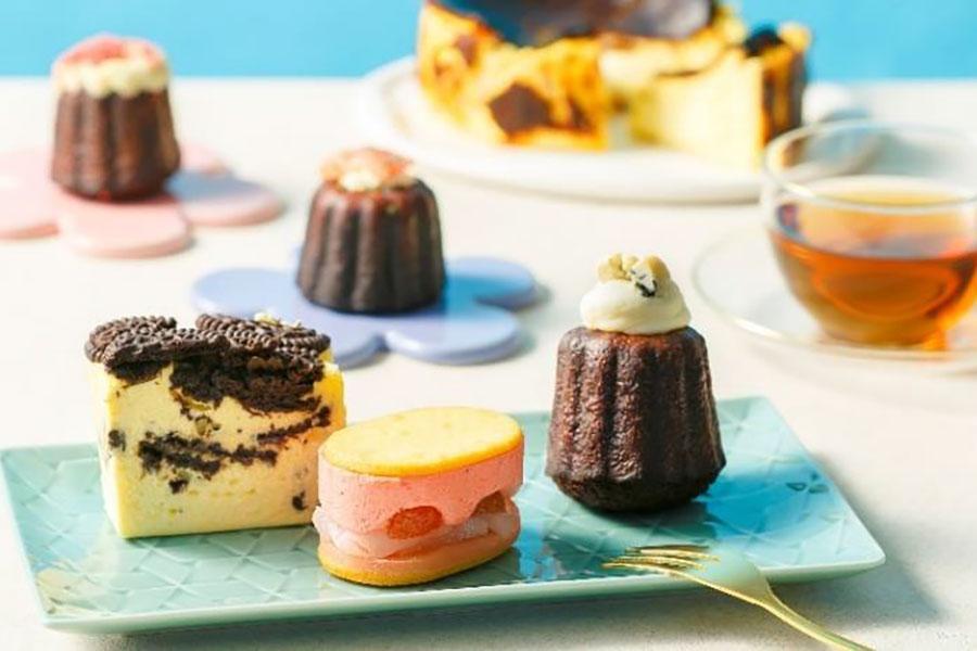 『チーズケーキ博覧会』より、3種食べ比べを実施