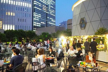 　５００席のキャパを誇り、グループでの飲み会でも好評な『うめだ阪急　ビアガーデン』