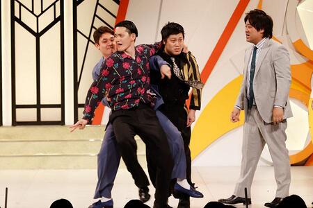 　『マンゲキ１０周年Ｐｒｅｍｉｕｍ Ｌｉｖｅ』より