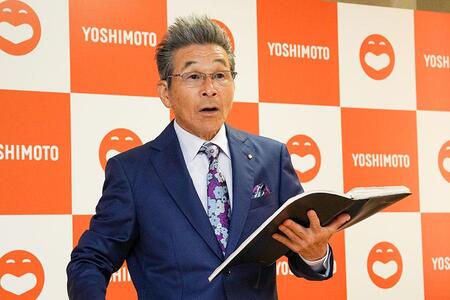 　第４０回月例会見の様子、間寛平ＧＭ（５月２８日・大阪市内）