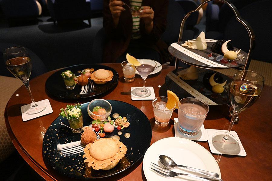 　「ホテル阪神大阪」で夏季に実施される『ナイトアフタヌーンティー～魅惑の宇宙（そら）～』に行ってみた！